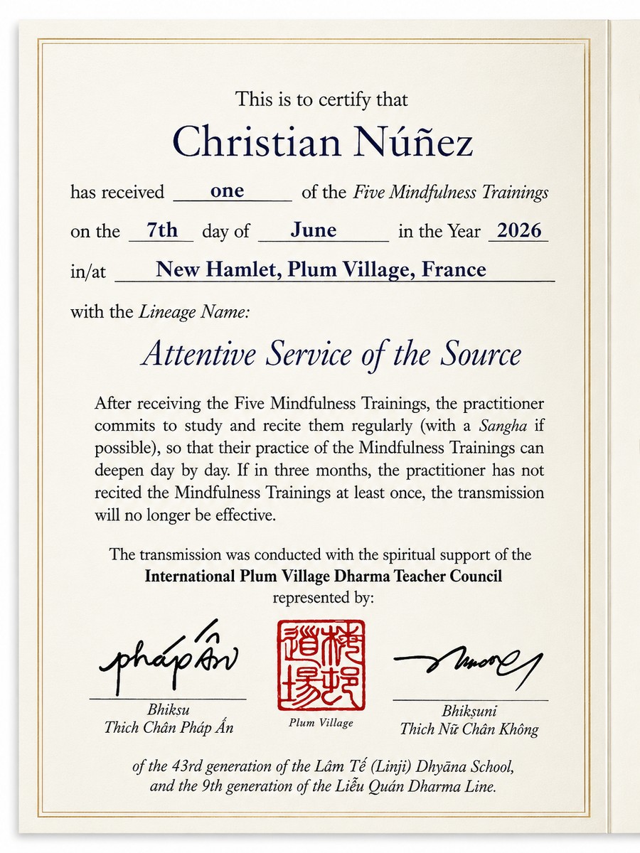 Certificado de los Cinco Entrenamientos de Mindfulness de Christian Núñez, Plum Village, Francia